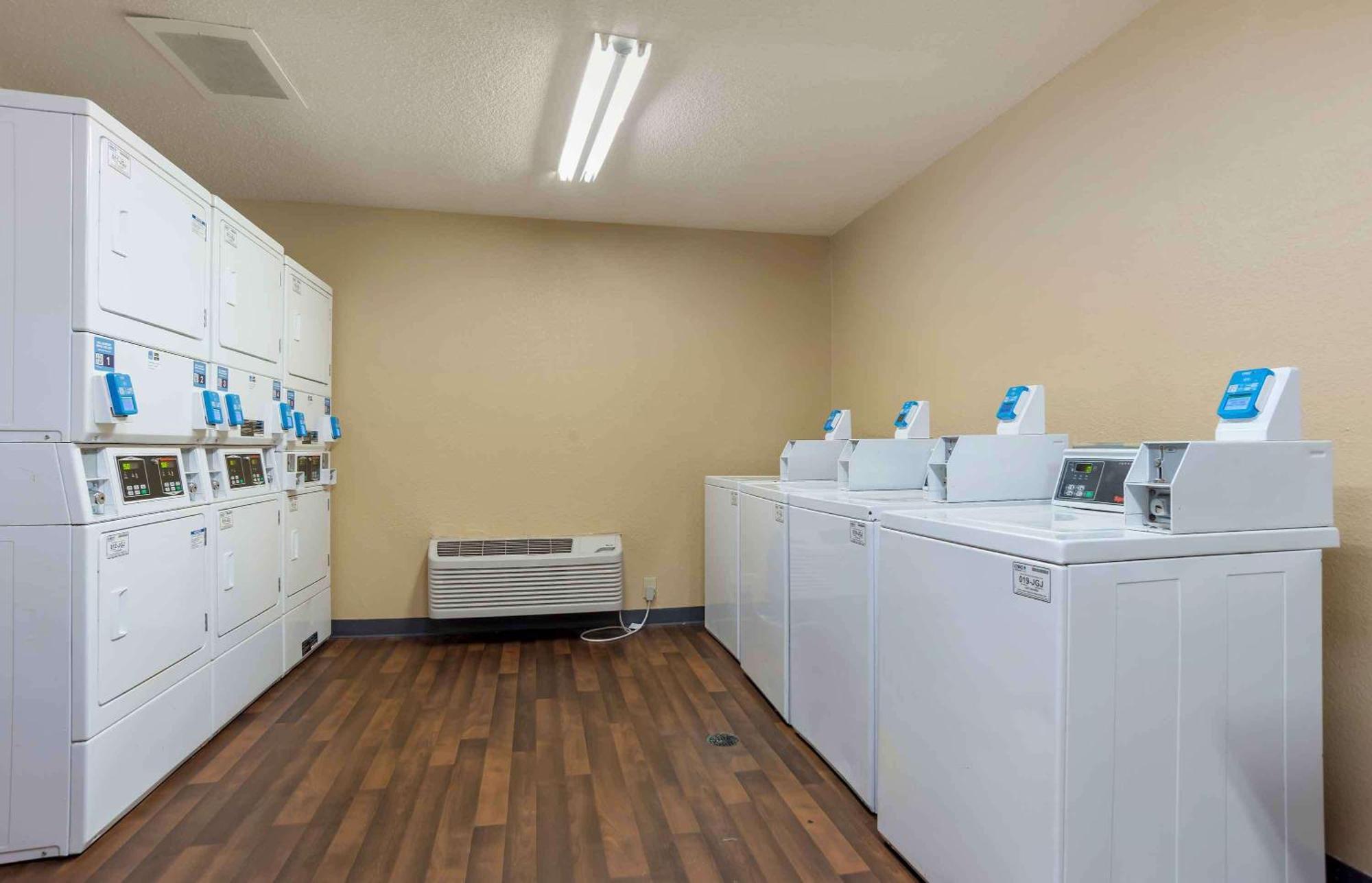 Extended Stay America Suites - New Orleans - Метайри Екстериор снимка