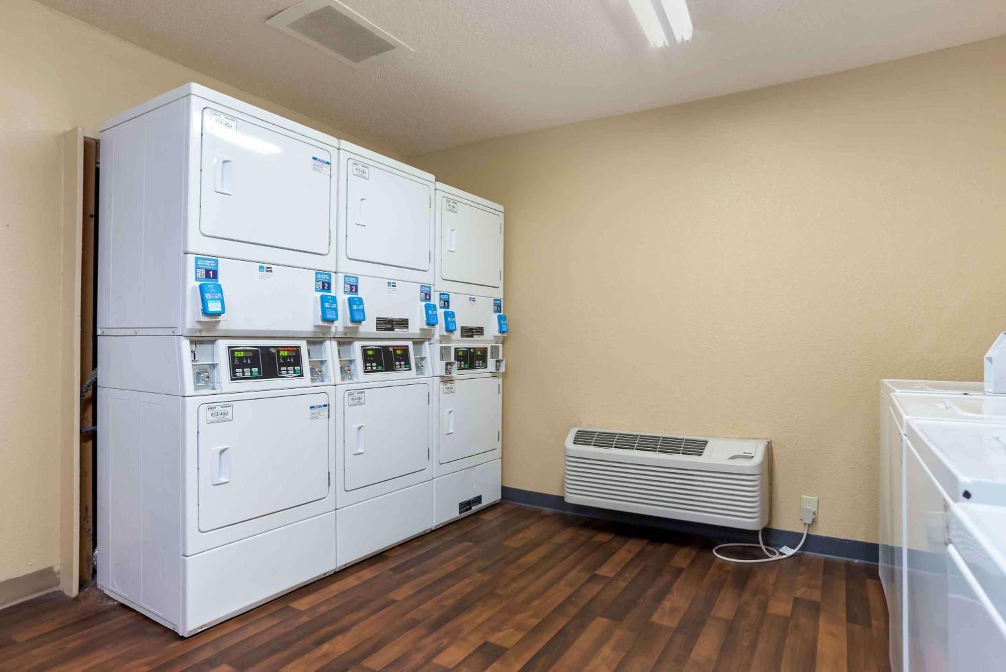 Extended Stay America Suites - New Orleans - Метайри Екстериор снимка